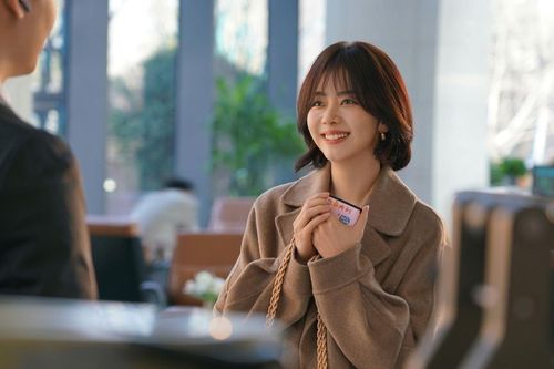Học cách yêu mình để biết yêu người