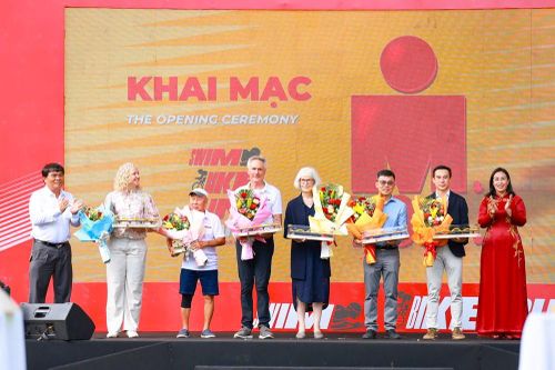 Khai mạc Giải IRONMAN 70.3 Đà Nẵng 2025