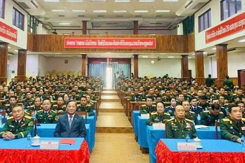 Bộ Quốc phòng Lào tổ chức lễ kỷ niệm 50 năm Việt Nam thống nhất đất nước