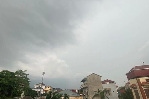 Vì sao phía Bắc có không khí lạnh dù đã sang hè?