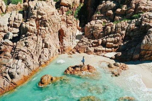 Khám phá Bãi Rùa 'viên ngọc thô' giữa biển trời Ninh Thuận