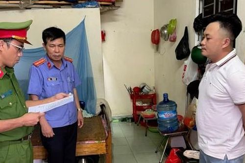 Lừa đảo, chiếm đoạt 3,7 tỷ đồng của người quen