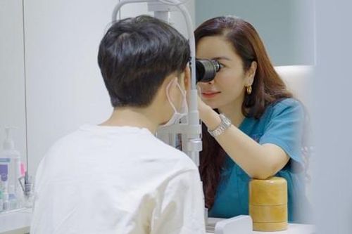 Gỡ 'nút thắt' từ thực tiễn triển khai Luật Khám bệnh, chữa bệnh