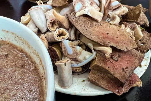 Món nội tạng được khen hết lời nhưng không nên ăn quá 1 lần mỗi tuần