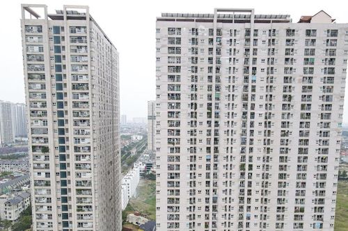 Nguyên nhân bất ngờ vụ cục tiền rơi từ tầng cao chung cư Hà Nội