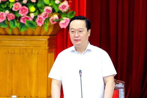 Bí thư Tỉnh ủy Nghệ An: Giáo dục lý tưởng, đạo đức, lối sống văn hóa cho thế hệ trẻ phải thực chất hơn