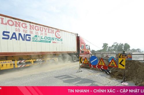 Cầu 'dùng gỗ kê dưới mố' được sửa chữa thế nào?