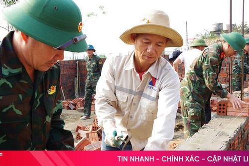 Mỗi viên gạch, một nghĩa tình người lính dành cho người nghèo