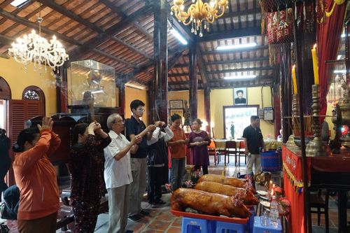 Gìn giữ bản sắc văn hóa tín ngưỡng độc đáo Lễ hội Kỳ yên Thượng điền đình Bình Thủy