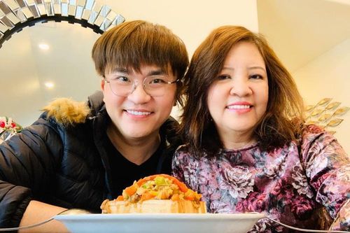 Tâm thư của MC Đại Nghĩa sau khi mẹ qua đời gây xót xa