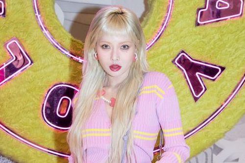 HyunA hủy show vì nhập viện khẩn cấp
