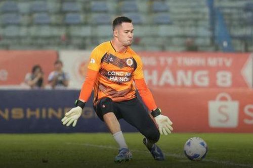 Nguyễn Filip tỏa sáng ngoạn mục