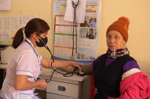 Chuyển biến chăm sóc sức khỏe người cao tuổi