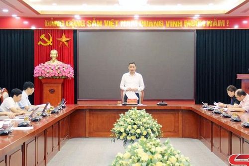 Tháo gỡ khó khăn đẩy nhanh tiến độ thực hiện các dự án bố trí dân cư và các dự án khắc phục thiên tai