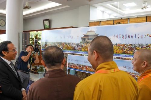 Những khoảnh khắc bên lề Đại lễ Vesak Liên Hiệp Quốc 2025 tại TP.HCM