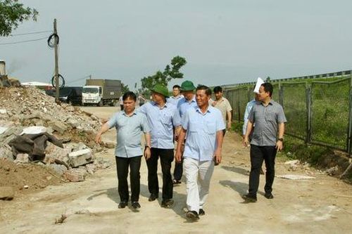 Ngăn chặn tình trạng tự ý xây dựng chờ đền bù dự án đường sắt Lào Cai - Hà Nội - Hải Phòng