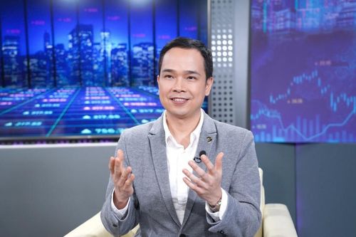 Tăng tốc cho thị trường chứng khoán Việt