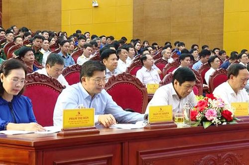 Quảng Bình phát động phong trào 'Bình dân học vụ số' trên địa bàn toàn tỉnh