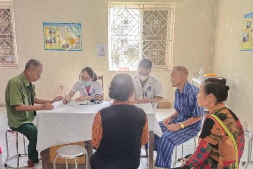 Lạng Sơn: Công tác chăm sóc sức khỏe người cao tuổi ngày càng chuyên môn hóa