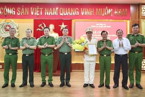 Bổ nhiệm lại chức vụ Phó Giám đốc Công an TPHCM đối với Thiếu tướng Nguyễn Thanh Hưởng