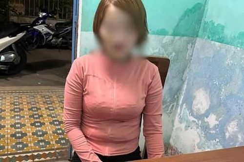 Bắt 'nữ quái' vờ làm khách rồi 'cuỗm' vàng bỏ chạy