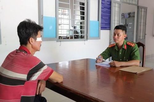 Xử lý các đối tượng có hành vi quấy rối đường dây nóng của cơ quan Công an
