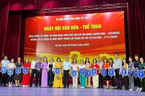 Sôi nổi Ngày hội Văn hóa - Thể thao quận Tây Hồ