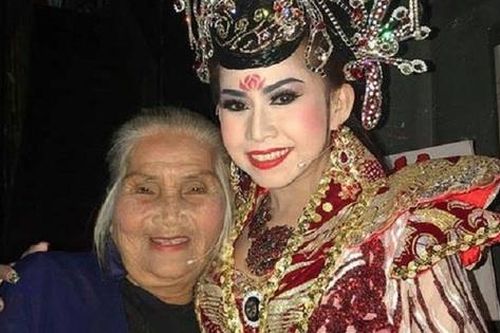 Nữ diễn viên 'cô đào lẳng lơ' và cuộc đời đẫm nước mắt, tuổi U90 vất vả mưu sinh sống nơi nhà trọ