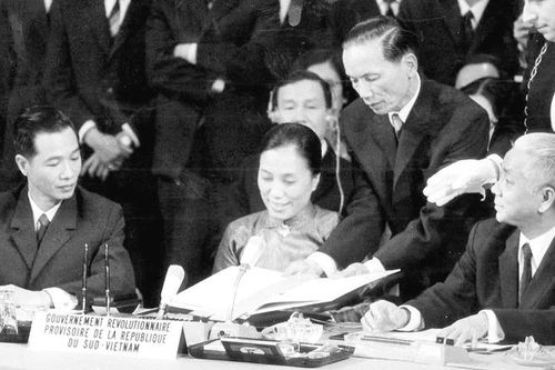 Những người phụ nữ đã viết nên câu chuyện hòa bình