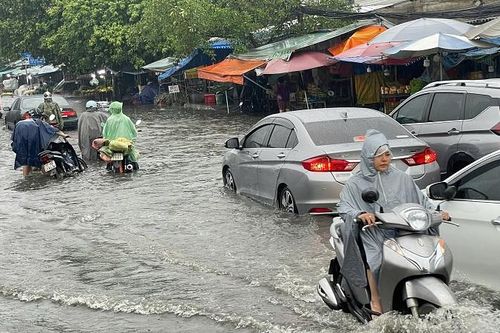Các địa phương khẩn trương khắc phục thiệt hại do mưa dông, chủ động ứng phó lũ quét và biển động