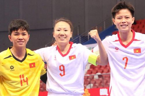 Sinh nhật đặc biệt của đội trưởng futsal nữ Việt Nam