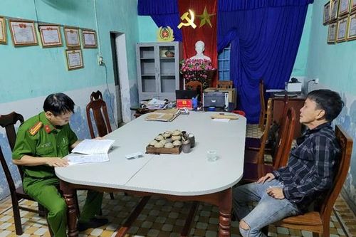 Đưa 'con nghiện' đi cai