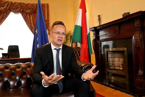 Ukraine và một quốc gia EU tung 'đòn đối đáp' nhau sau phát hiện chưa từng có của Kiev
