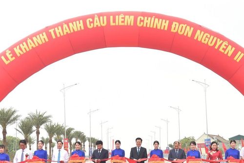 Phó Thủ tướng Mai Văn Chính: Vận hành khai thác cầu Liêm Chính bảo đảm an toàn, hiệu quả