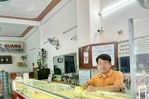 Người phụ nữ suýt 'sập bẫy' lừa đảo vì tin gói quà 800 triệu USD từ nước ngoài chuyển về