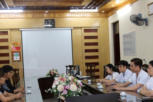 Người hành hung nhân viên y tế ở Nam Định được cho tại ngoại
