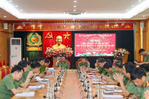 Công an 2 tỉnh Hưng Yên và Thái Bình tổ chức hội nghị thống nhất việc sắp xếp