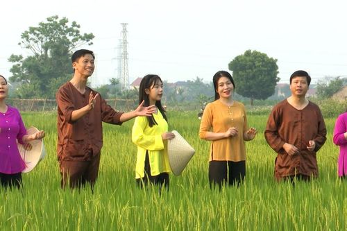 Ví giặm Làng Phan: 'Đã thương thì thương cho chắc'