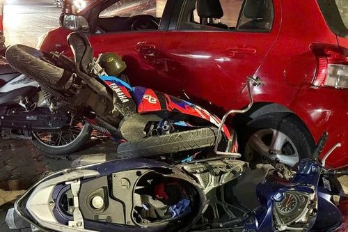 Hà Nội: Chưa phát hiện tài xế đâm 6 xe máy ở đường Kim Giang có nồng độ cồn