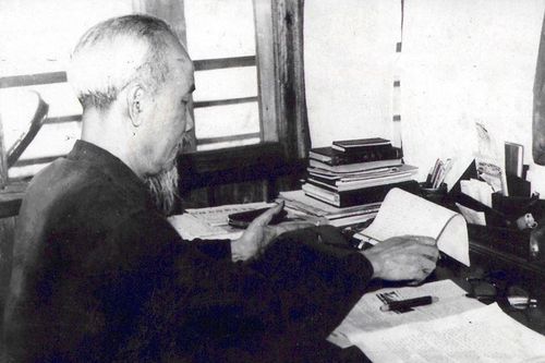 60 năm trước, Bác Hồ bắt đầu viết Di chúc