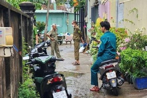 Sau tiếng nổ lớn, 3 người thương vong trong căn nhà trọ ở Tp.HCM