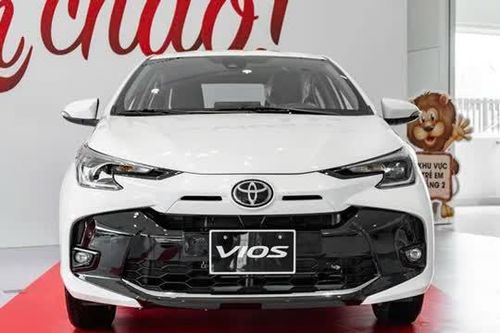 Bảng giá xe Toyota tháng 5/2025: 5 mẫu xe giảm giá