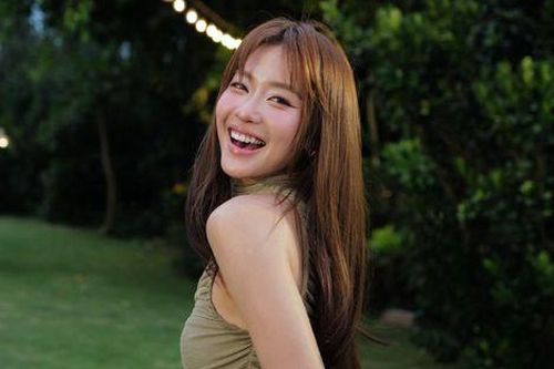 Khả Ngân gây ngỡ ngàng sau biến cố tình cảm