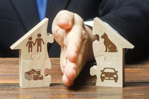 Tập quán tài sản thuộc về nhà vợ, khi ly hôn, người chồng có được chia tài sản?