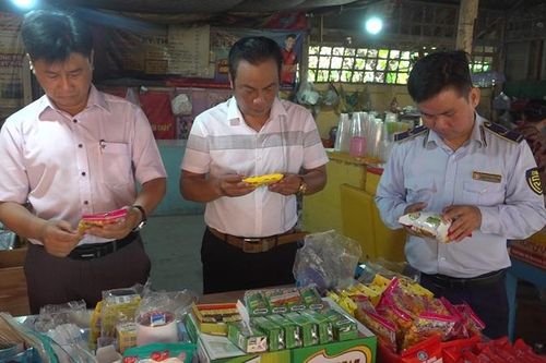 Ra quân kiểm tra an toàn vệ sinh thực phẩm