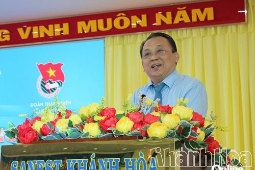 Phó Chủ tịch Thường trực UBND tỉnh Lê Hữu Hoàng tham dự Ngày hội Thanh niên công nhân