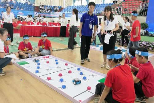 'Công nghệ mở lối - Giáo dục bứt phá'