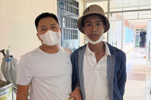 Đang bị khởi tố lại tiếp tục đánh shiper nhập viện