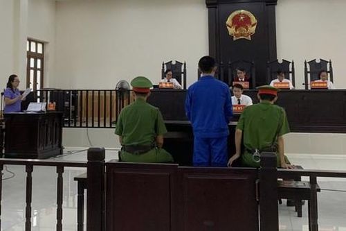 Án chung thân cho kẻ giết người vì mâu thuẫn trong lúc chơi xóc đĩa