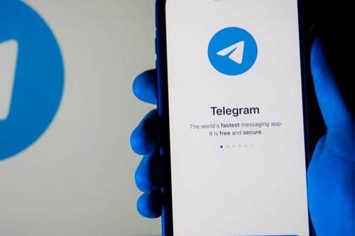Nam thanh niên ở Hà Nội bị lừa 3,5 tỷ đồng khi tìm 'gái gọi' trên mạng xã hội